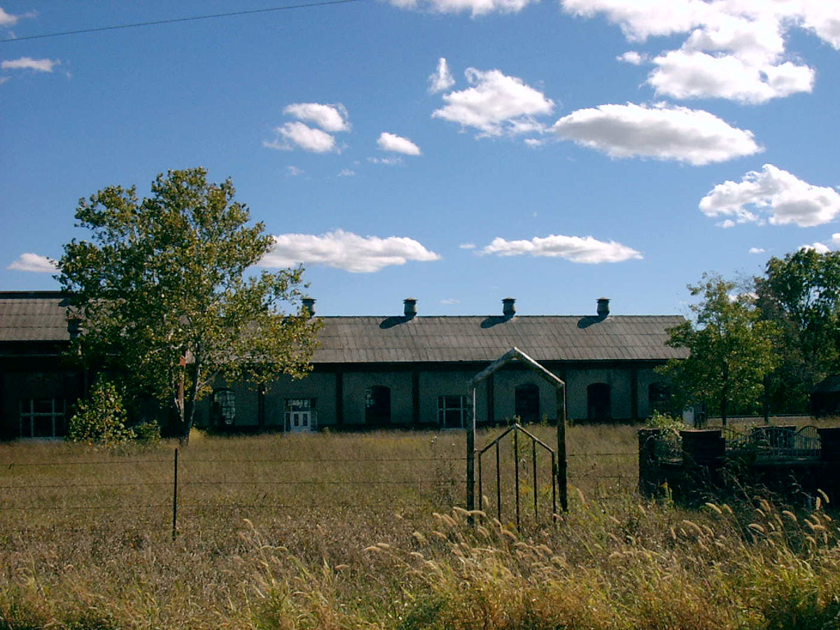 pumphous_history_abandon