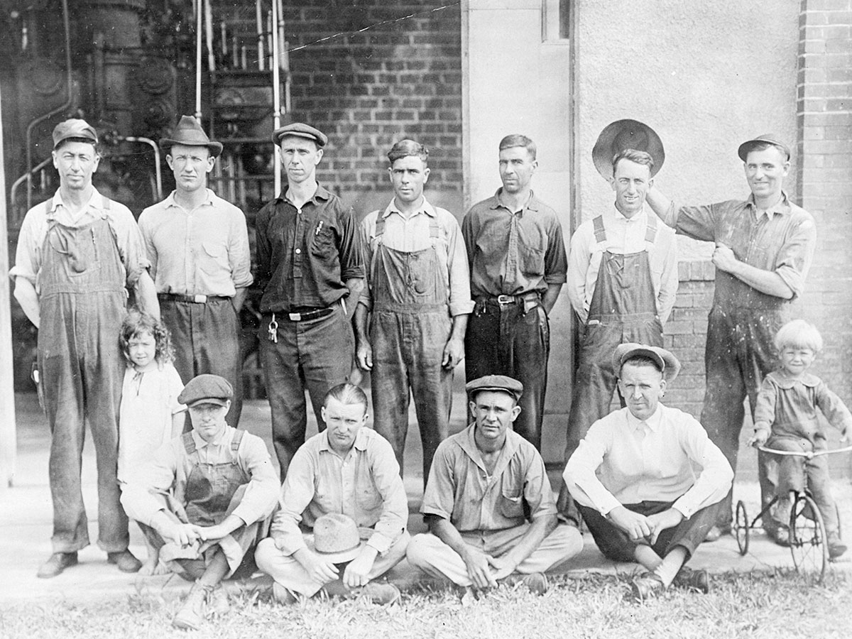 pumphouse_history_men